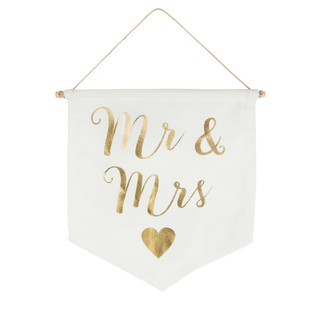 Mr & Mrs Flag - Monkey Monkey Cyprus